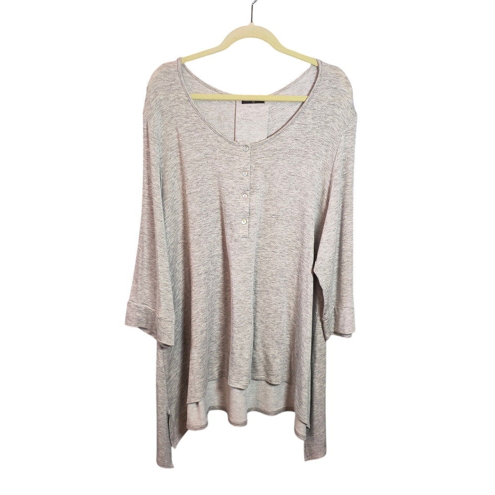 Cha Cha Vente Gray Soft Stretchy Flouncy Top 3X